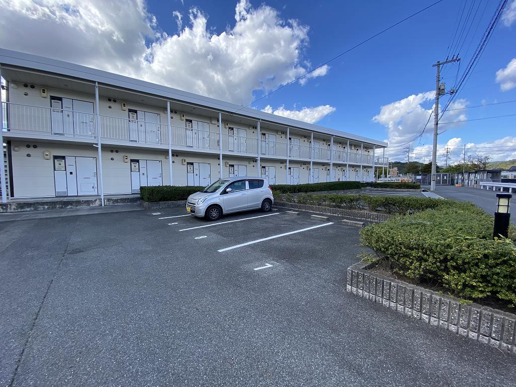 マツナミ(18861)の外観・駐車場イメージ2枚目