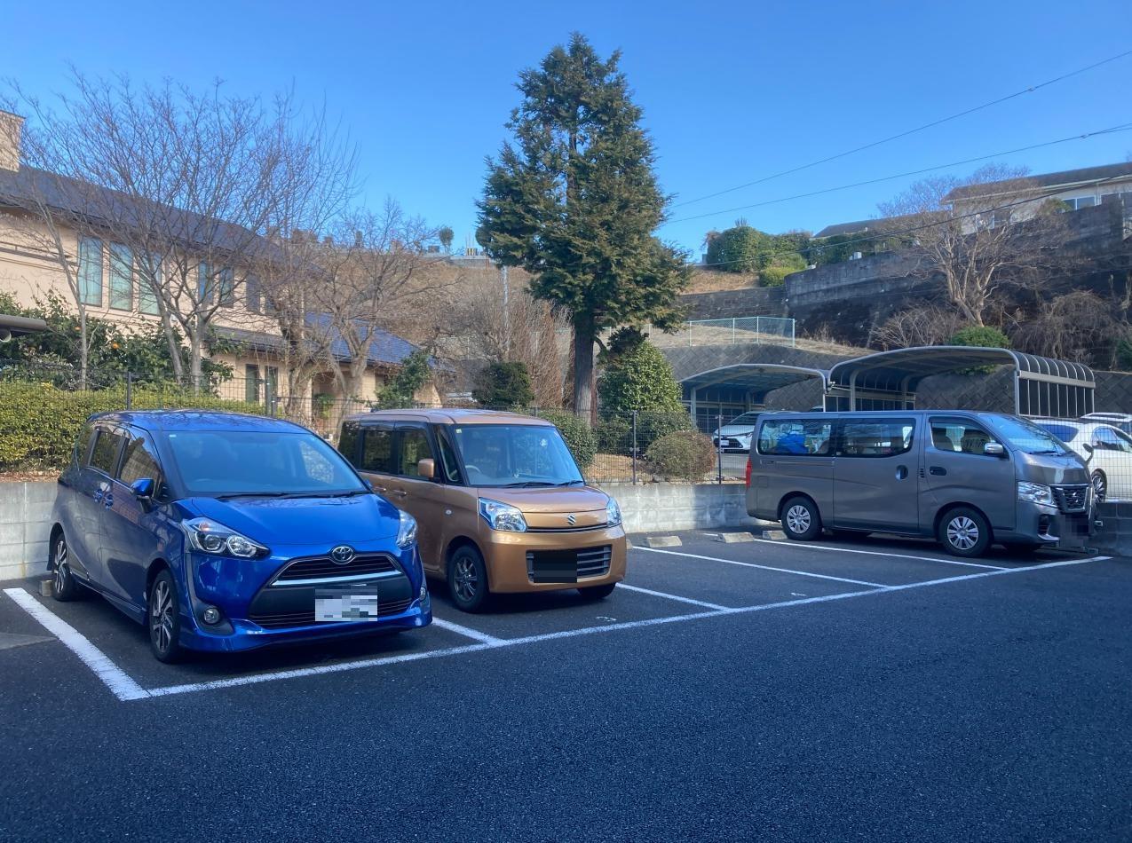 リブリ・Glory hillsの外観・駐車場イメージ2枚目