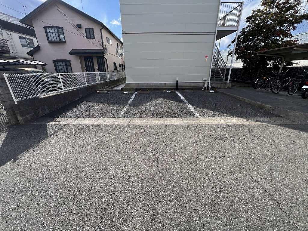 フロイデ(15236)の外観・駐車場イメージ2枚目