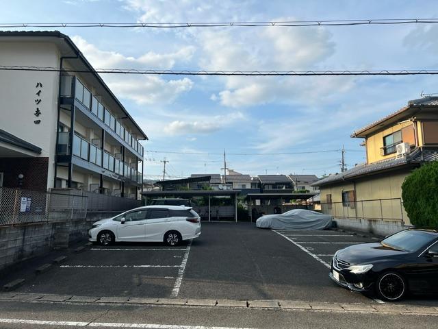 神光院町ガレージの外観・駐車場イメージ1枚目