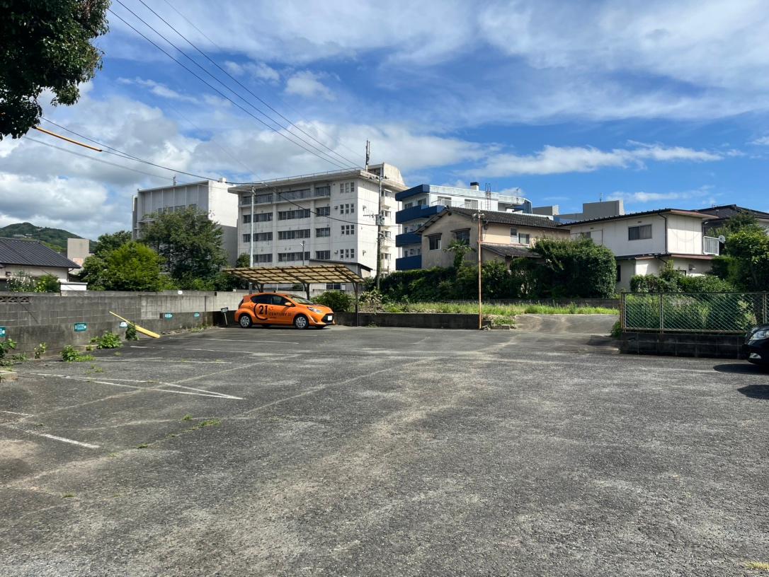 平田駐車場の外観・駐車場イメージ2枚目