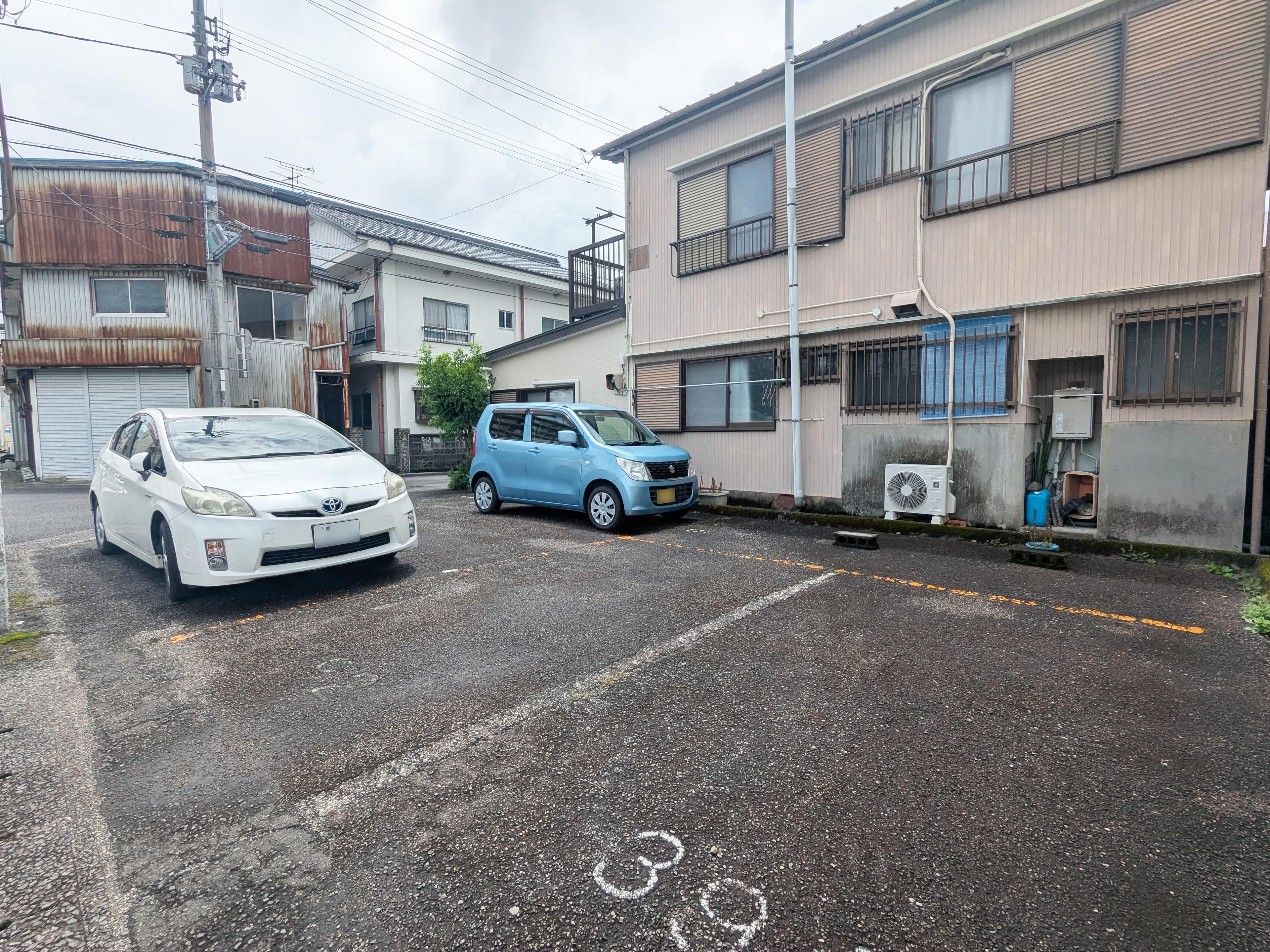 京町4丁目青空駐車場の外観・駐車場イメージ2枚目