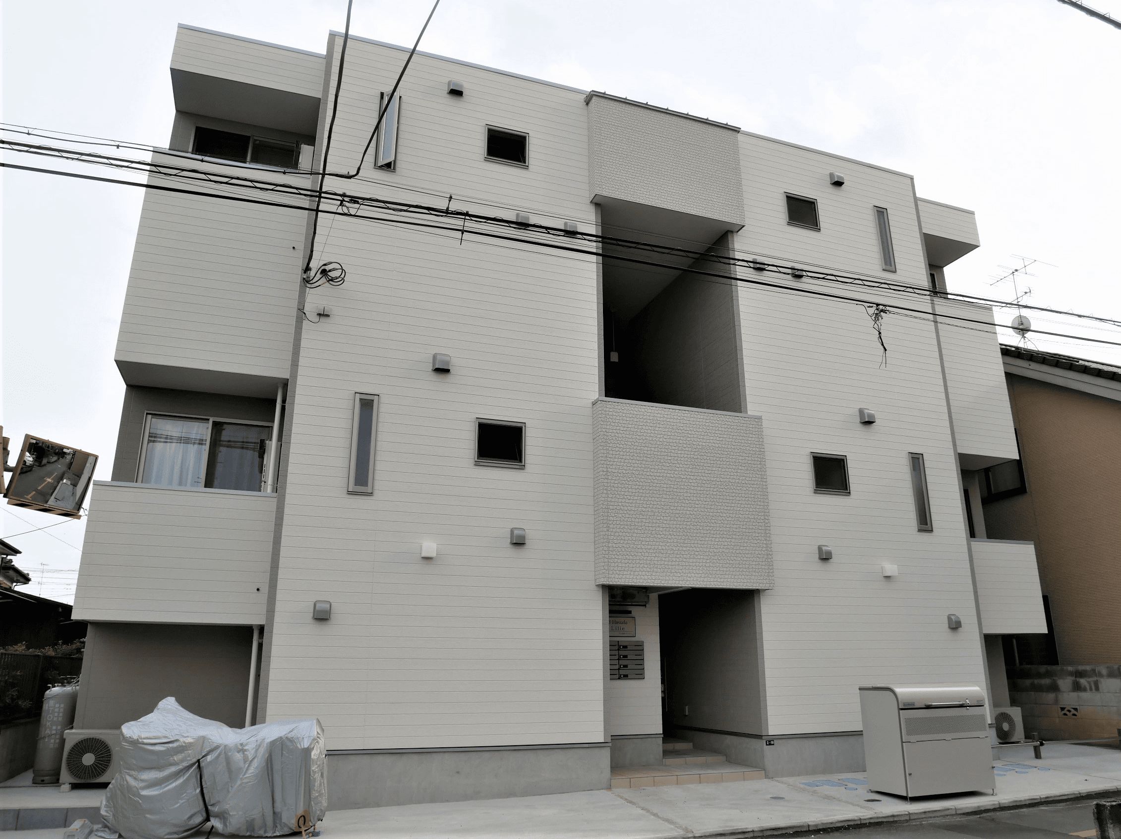 CB蓮田リーリエの外観・駐車場イメージ1枚目