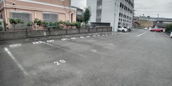 ラ フォレビオレット(30682)の外観・駐車場イメージ3枚目