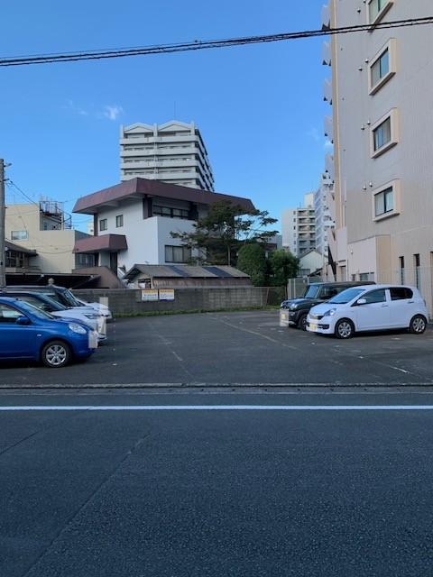 小頭町第2駐車場の外観・駐車場イメージ1枚目