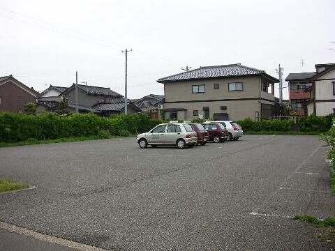 関 有料駐車場の外観・駐車場イメージ1枚目