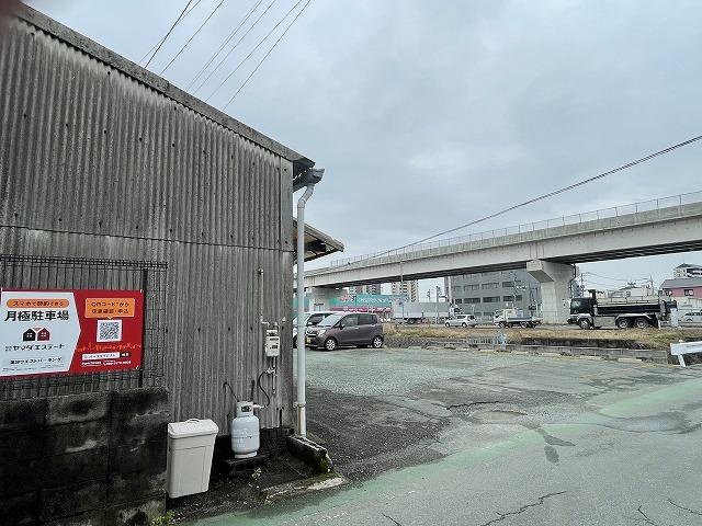 第9ウエストパーキングの外観・駐車場イメージ1枚目