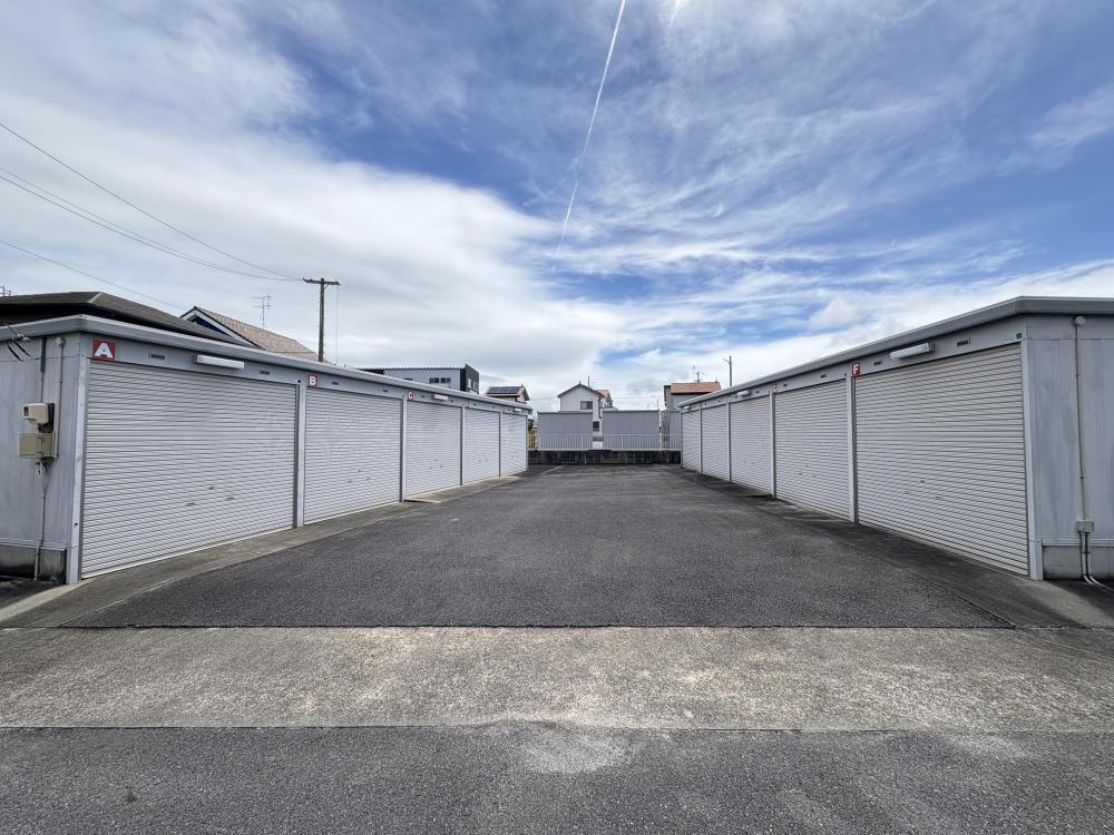 TG001 新御堂M - Touchiの外観・駐車場イメージ2枚目