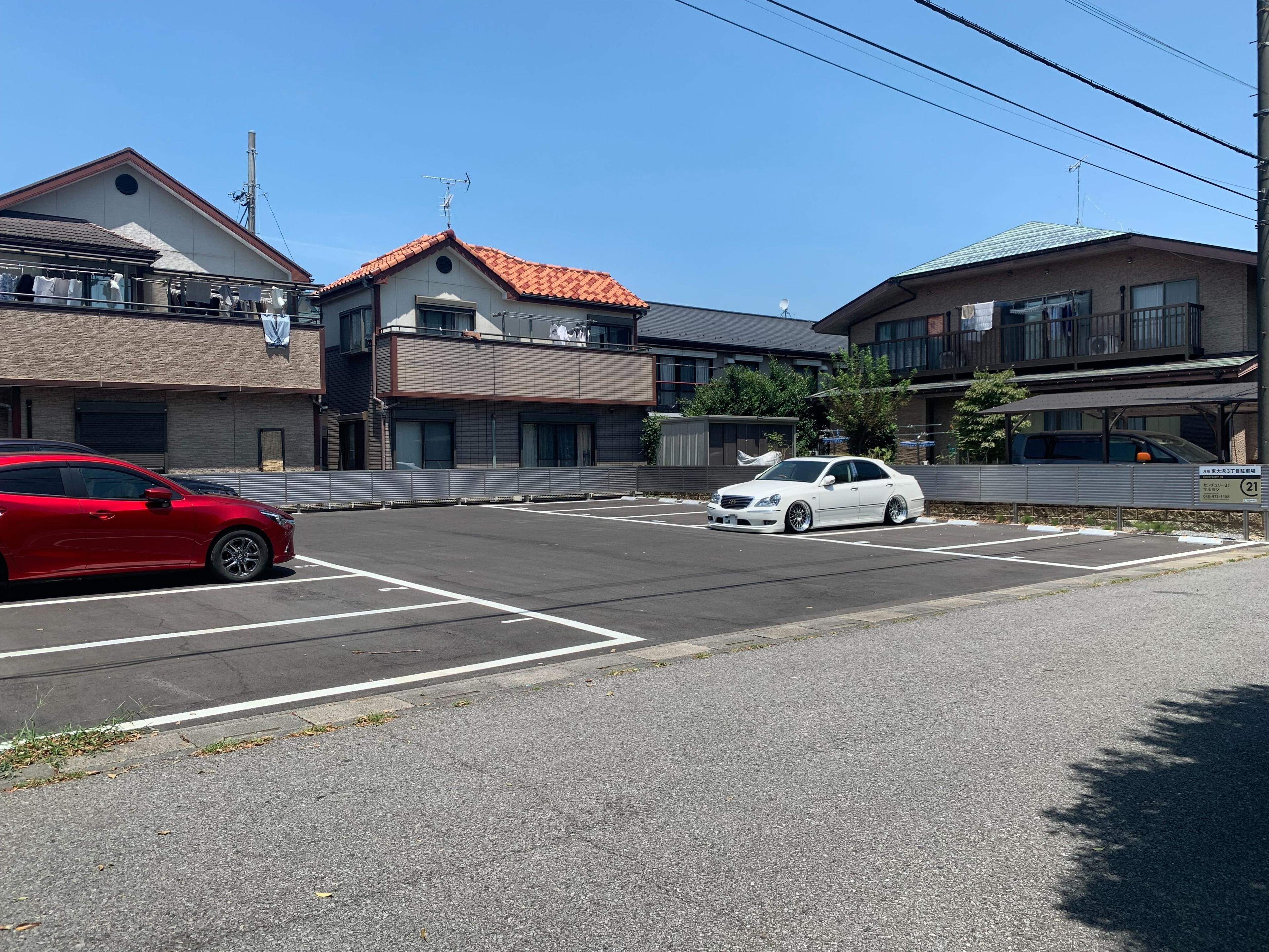 東大沢3丁目駐車場の外観・駐車場イメージ2枚目