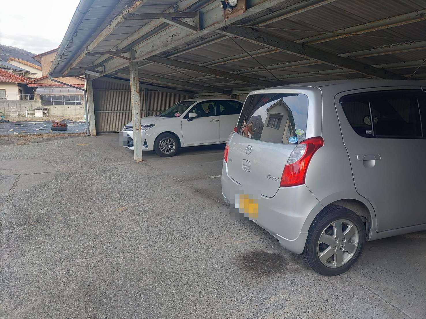 イワモト駐車場の外観・駐車場イメージ2枚目