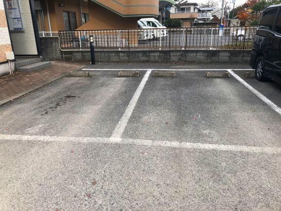 ディアコート(25487)の外観・駐車場イメージ1枚目