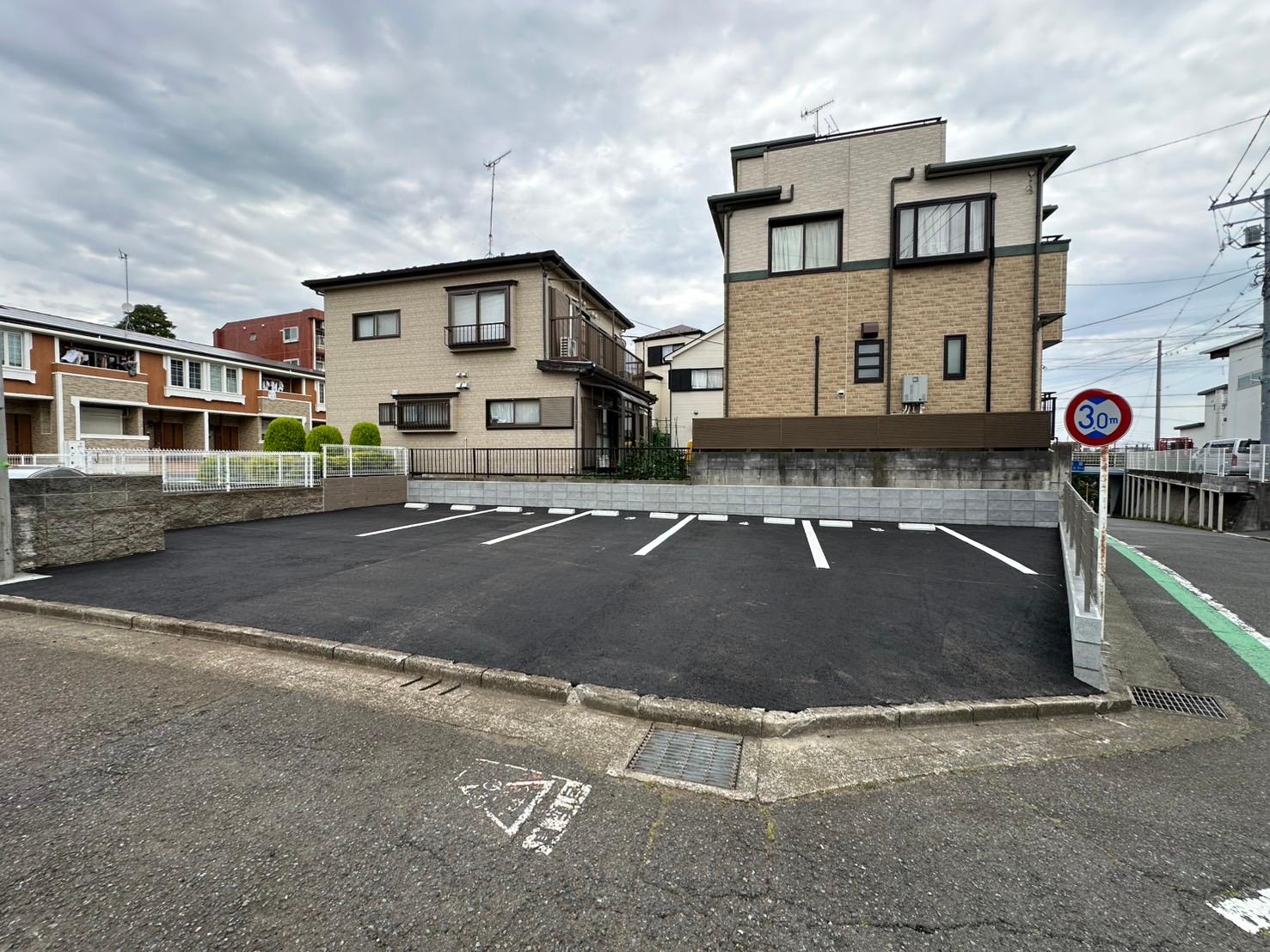 YTパーキングの外観・駐車場イメージ1枚目