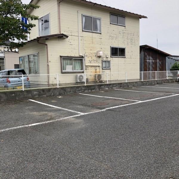 ポワール(25346)の外観・駐車場イメージ1枚目