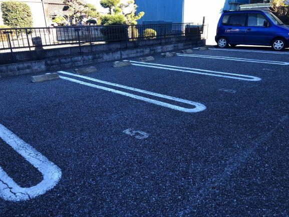 リベェール八街(31142)の外観・駐車場イメージ1枚目