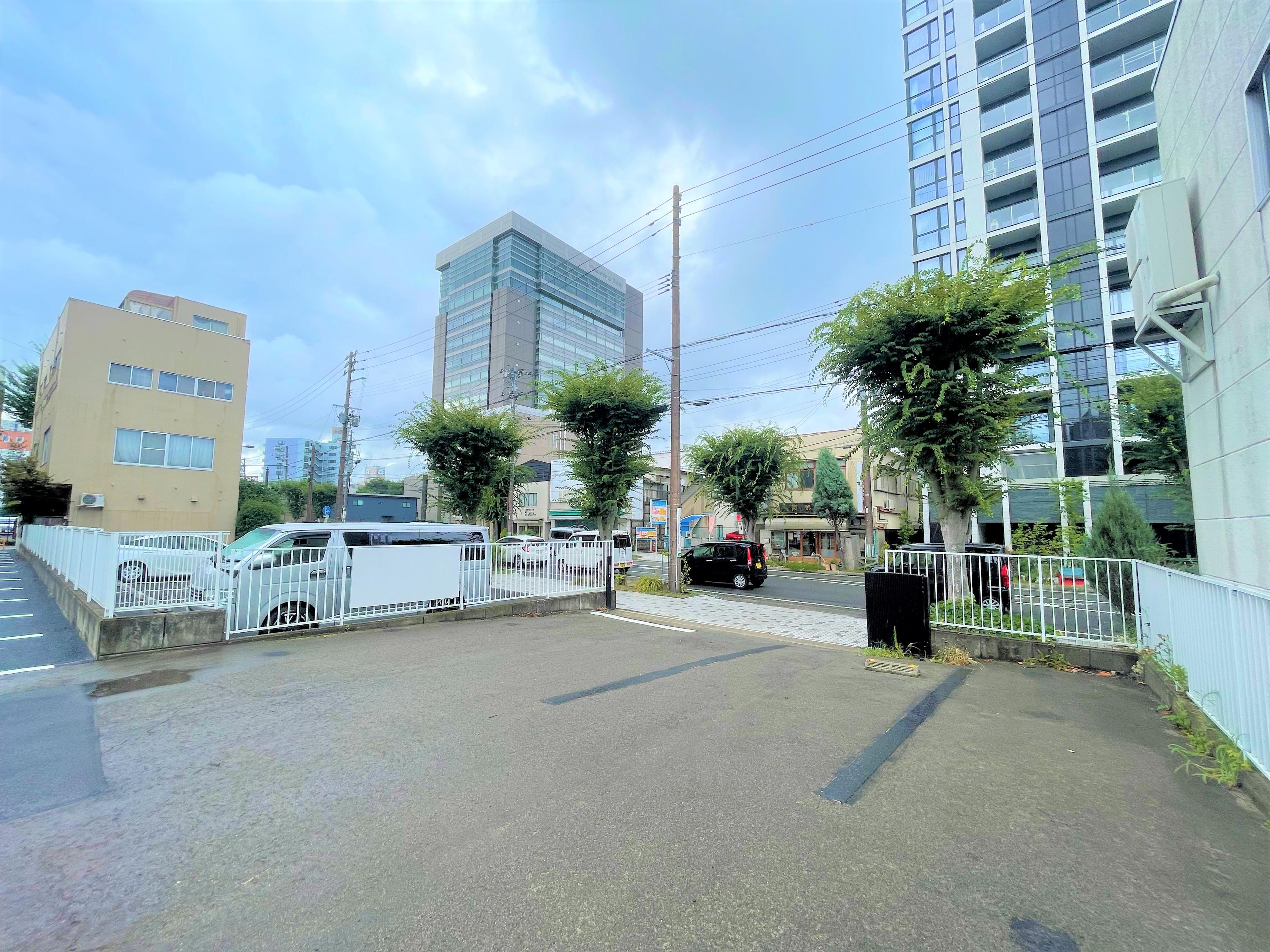 エスケー万世町パーキングの外観・駐車場イメージ3枚目