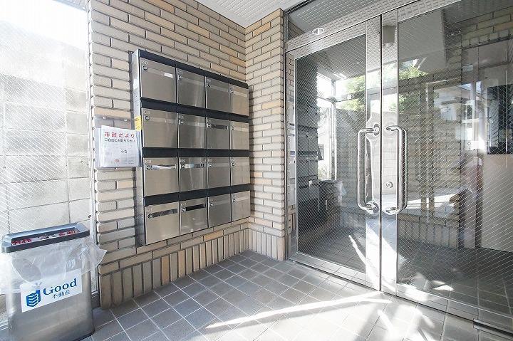 クレール平和の外観・駐車場イメージ2枚目