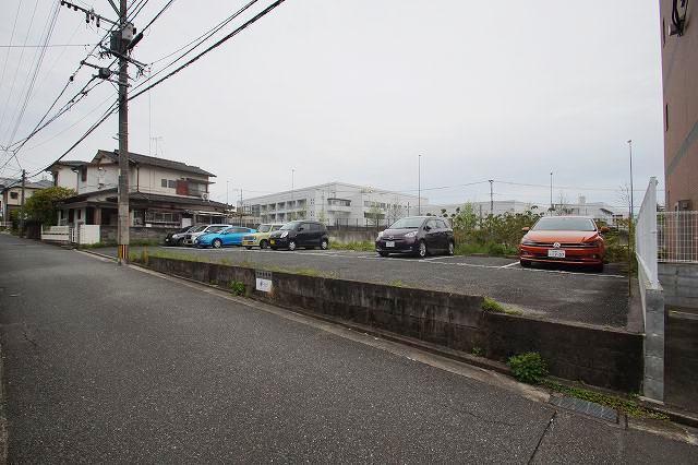 平野駐車場の外観・駐車場イメージ2枚目