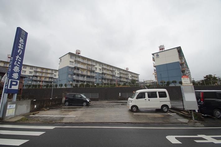 永島駐車場の外観・駐車場イメージ2枚目